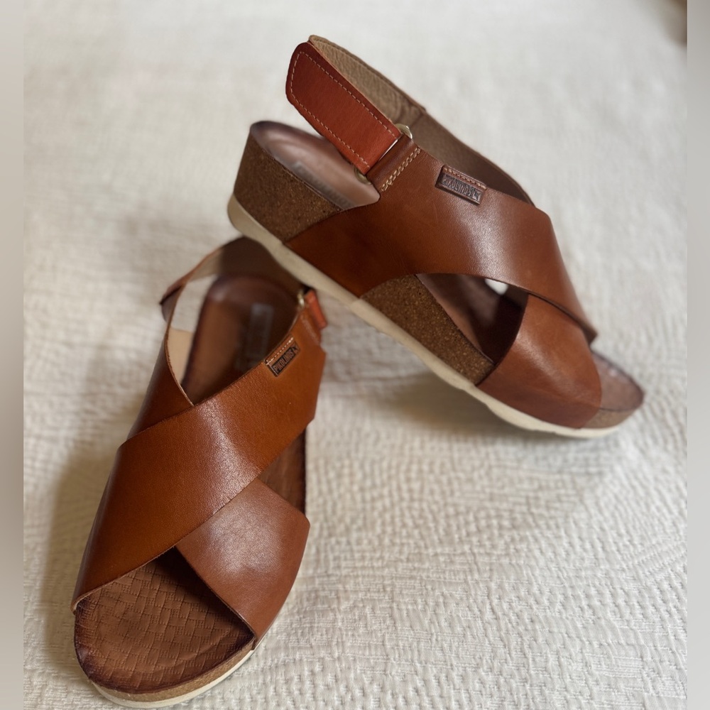 Pikolinos Mahon Wedge Sandal Womens Sz 8 EU 38 Brandy Brown Leather wedge